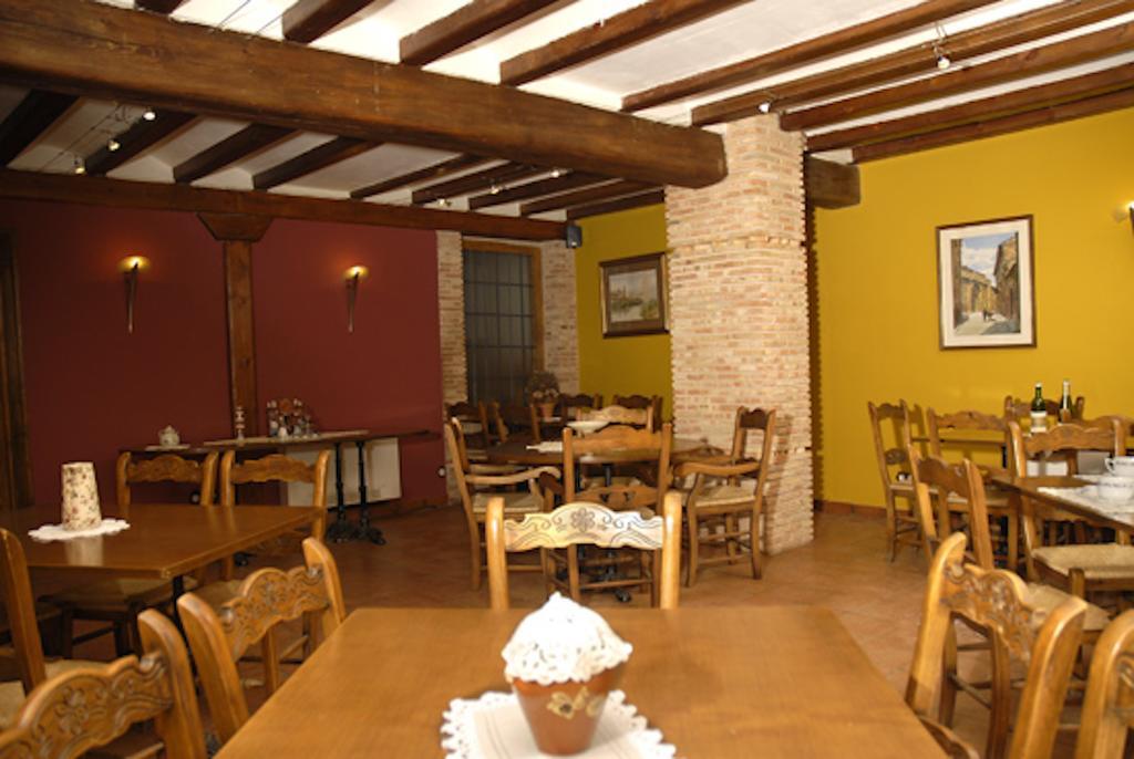 Parador De Santa Rita Molina de Aragon Eksteriør billede