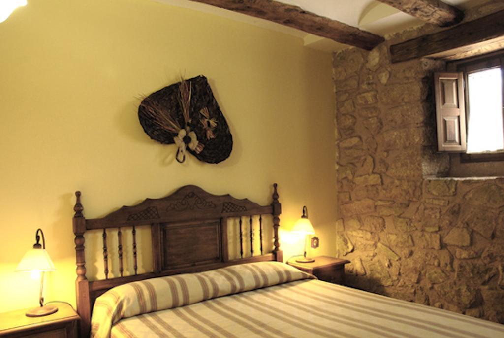 Parador De Santa Rita Molina de Aragon Eksteriør billede